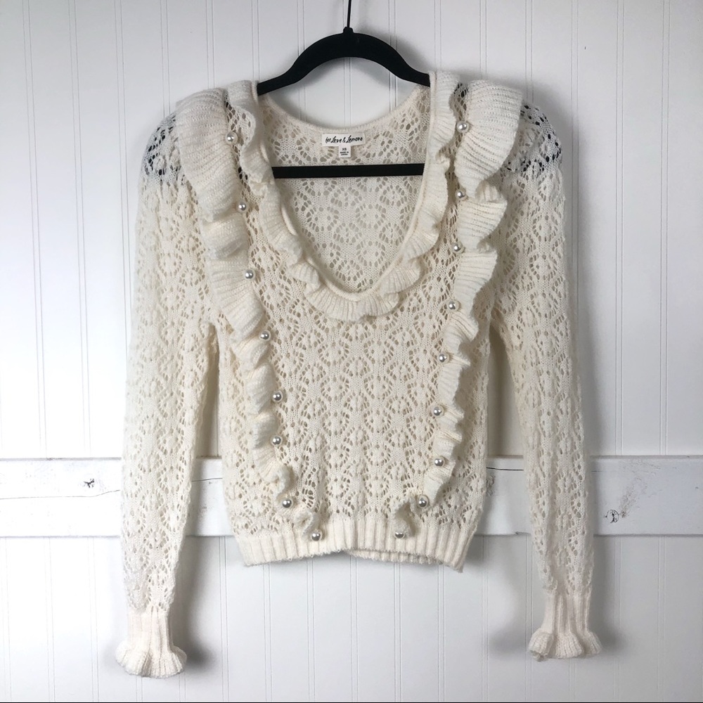 FOR LOVE & LEMONS Pearl V-Neck Cropped Sweater - Picture 2 of 9